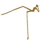 ESCULTURA SEÑORA PIERNAS LARGAS